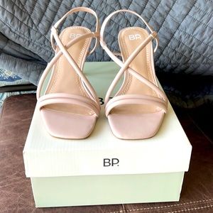 NIB! BP “billy” blush faux leather heels size 6